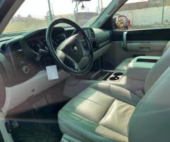 SE VENDE CAMIONETA  CHEVROLET SILVERADO