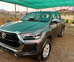 SE VENDE CAMIONETA TOYOTA HI LUX