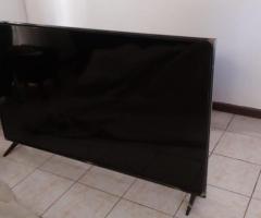 Se vende Tv smart 65”