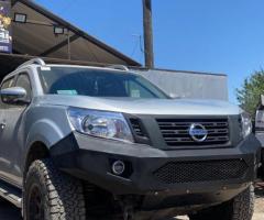 SE VENDE CAMIONETA NISSAN NP300 EQUIPADA