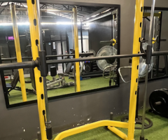 Maquina ejercicio Smith Half Rack