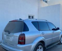 Vehiculo Ssangyong Rexton DIESEL, Automatico, 4x4, full cuero, tope de linea