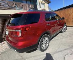 Vendo auto Ford Explorer Limited